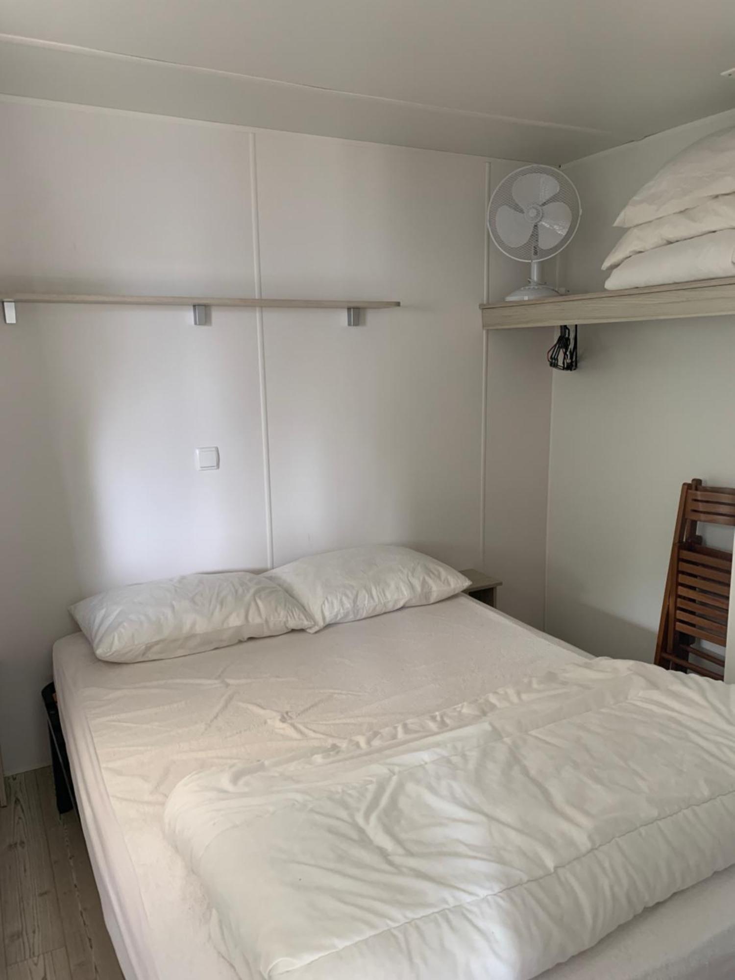 Mobil Home 10 M Et Mme Colas Litteau 外观 照片