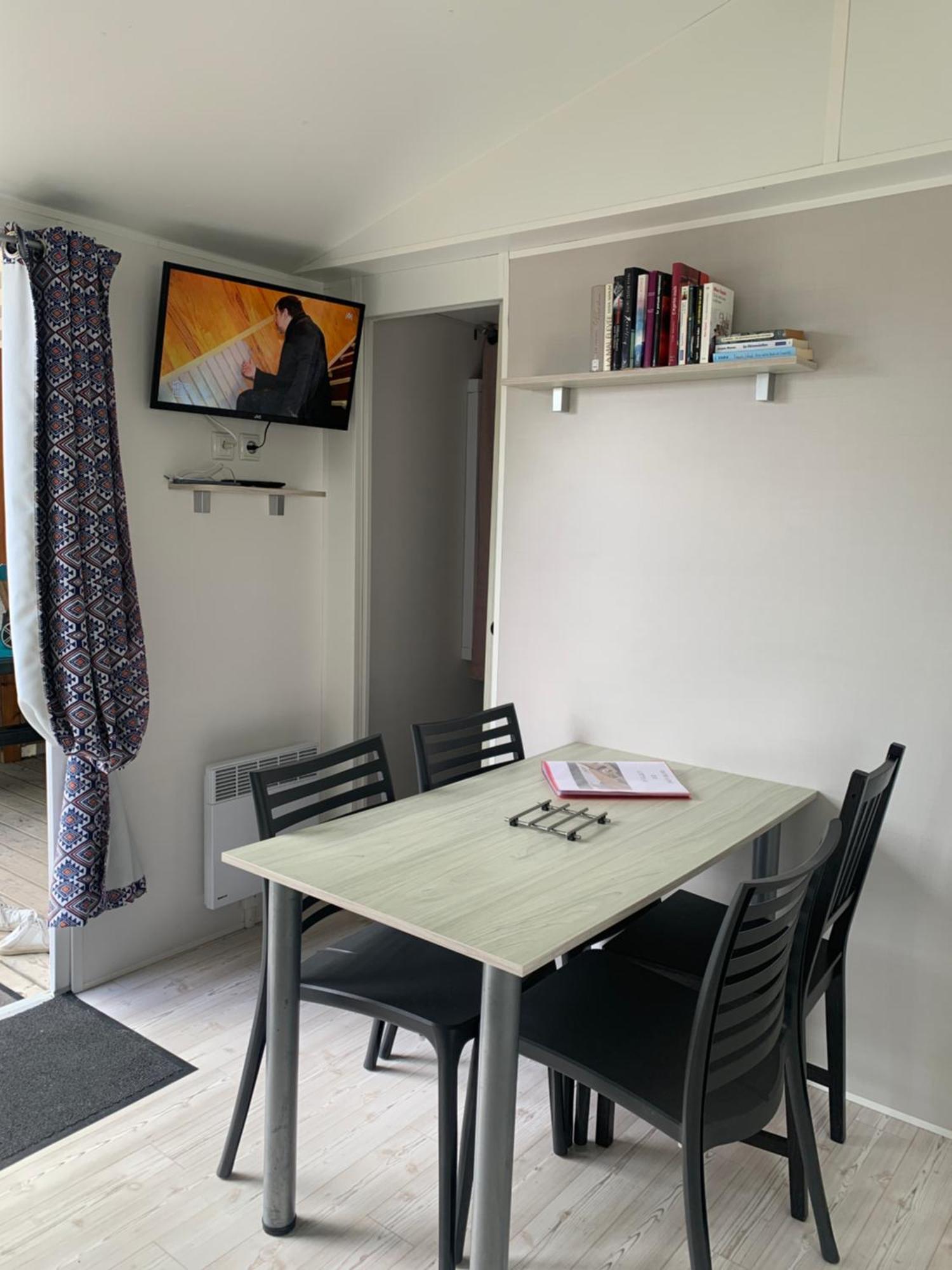 Mobil Home 10 M Et Mme Colas Litteau 外观 照片